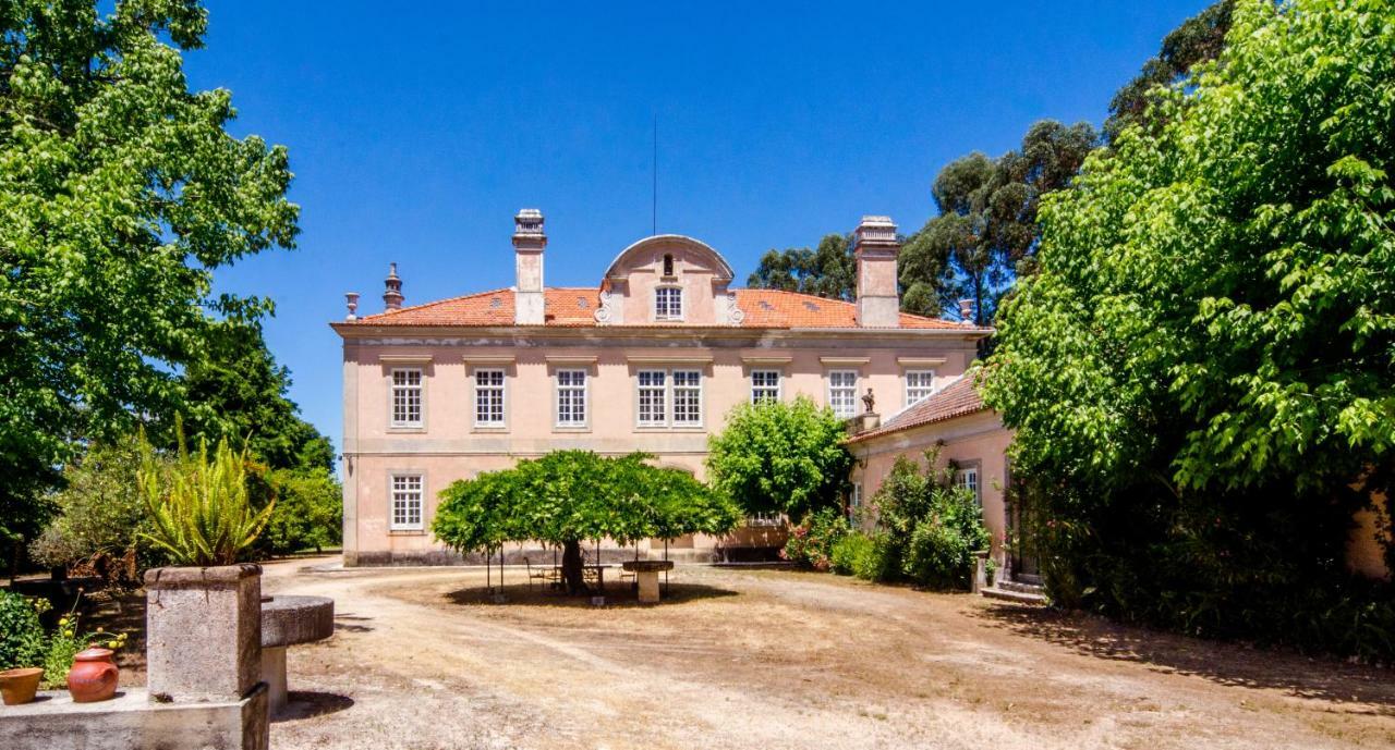Гостевой дом Quinta Do Tojal Феррейра-ду-Зезери Экстерьер фото
